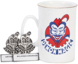 Davenports Commemorative Mug and Name Plates